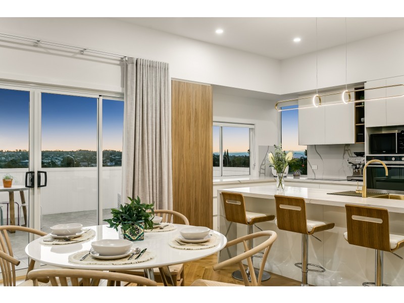 9 Hampshire Street, North Toowoomba QLD 4350