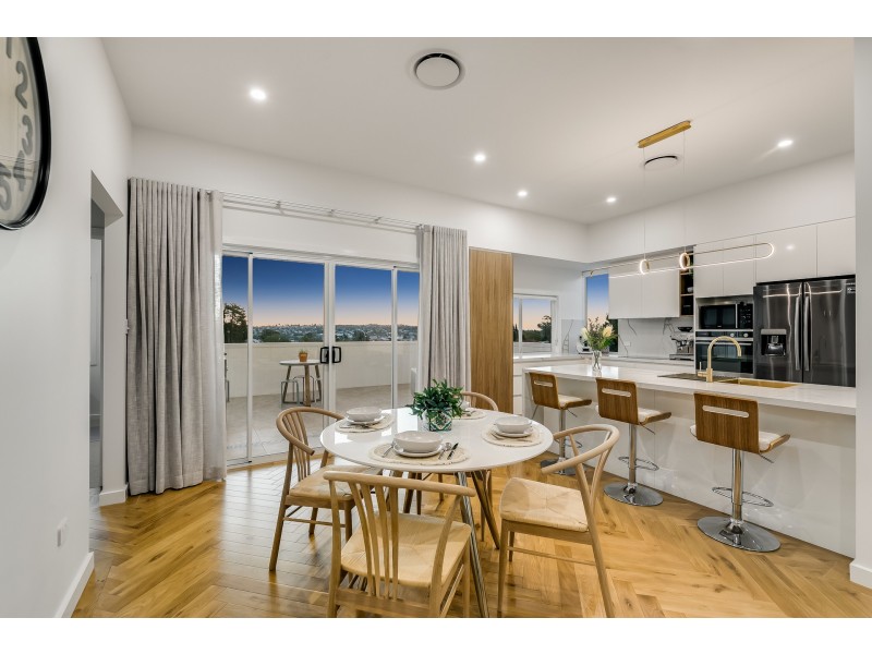 9 Hampshire Street, North Toowoomba QLD 4350