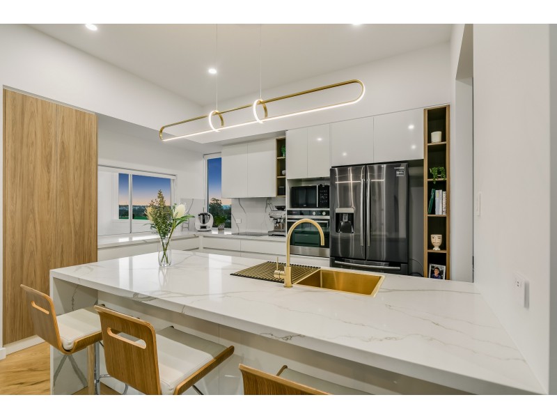 9 Hampshire Street, North Toowoomba QLD 4350