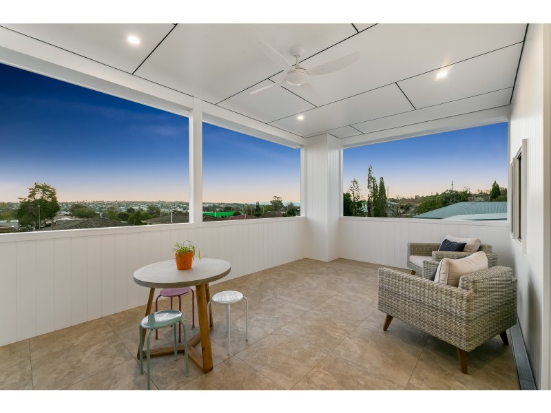 9 Hampshire Street, North Toowoomba QLD 4350