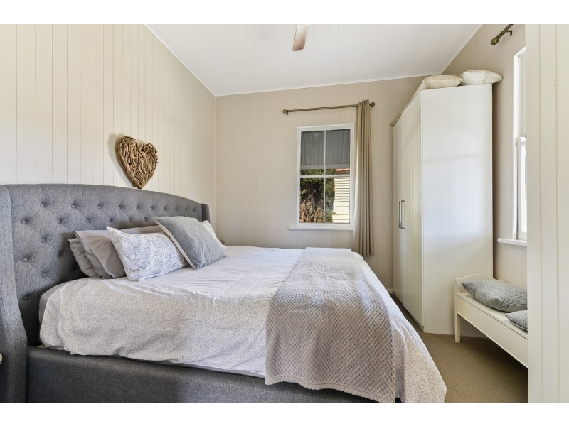 118a Neil Street, South Toowoomba QLD 4350