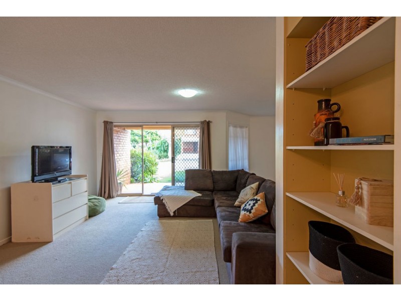 16/367 Margaret Street, Newtown QLD 4350