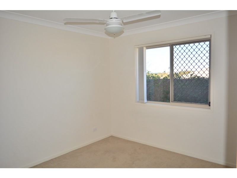 17 Sweeney Street, Kearneys Spring QLD 4350