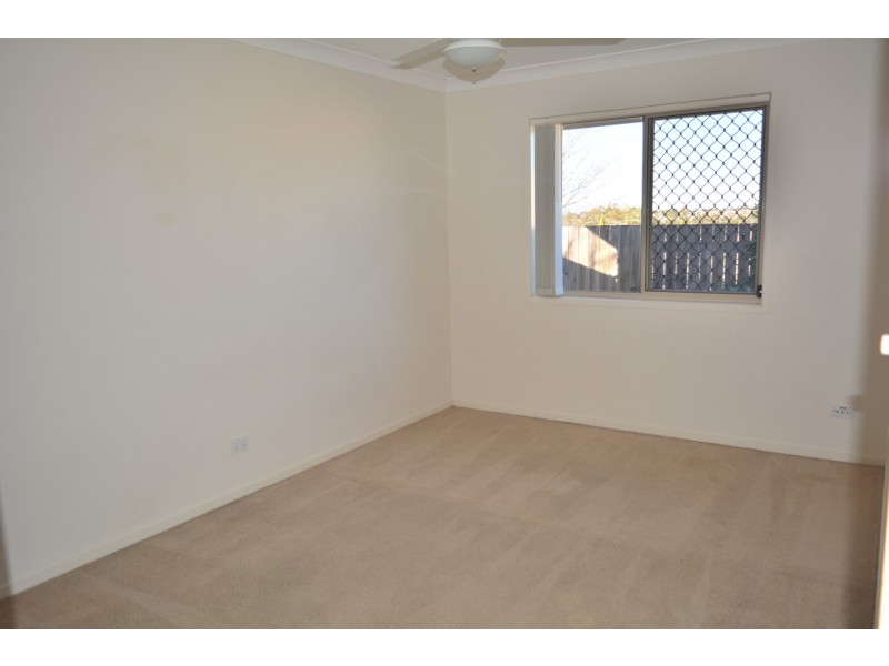 17 Sweeney Street, Kearneys Spring QLD 4350