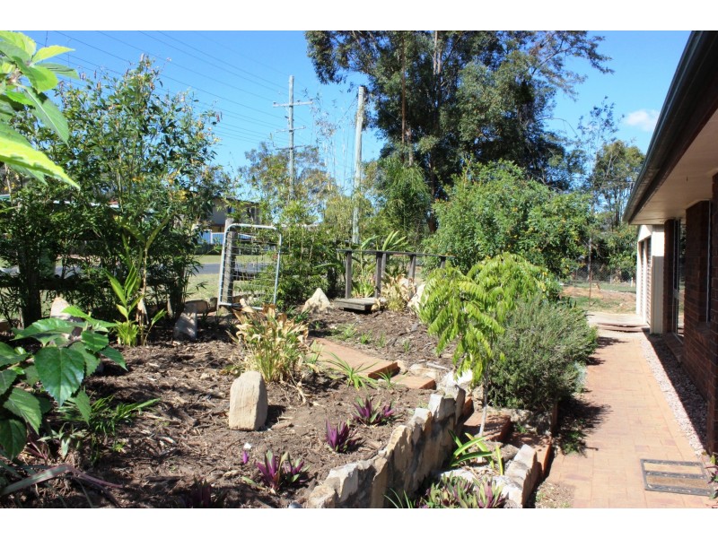 16 Air Force Road, Helidon QLD 4344