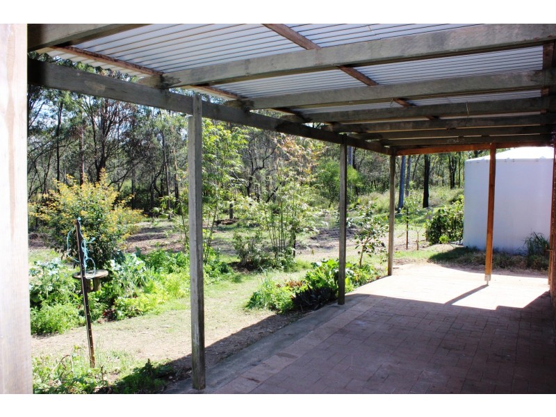 16 Air Force Road, Helidon QLD 4344