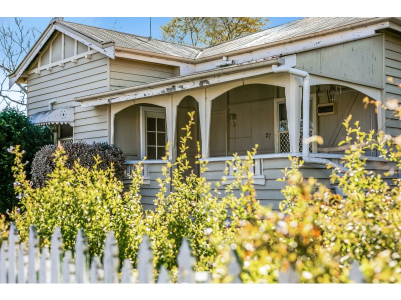 37 Hume Street, Pittsworth QLD 4356