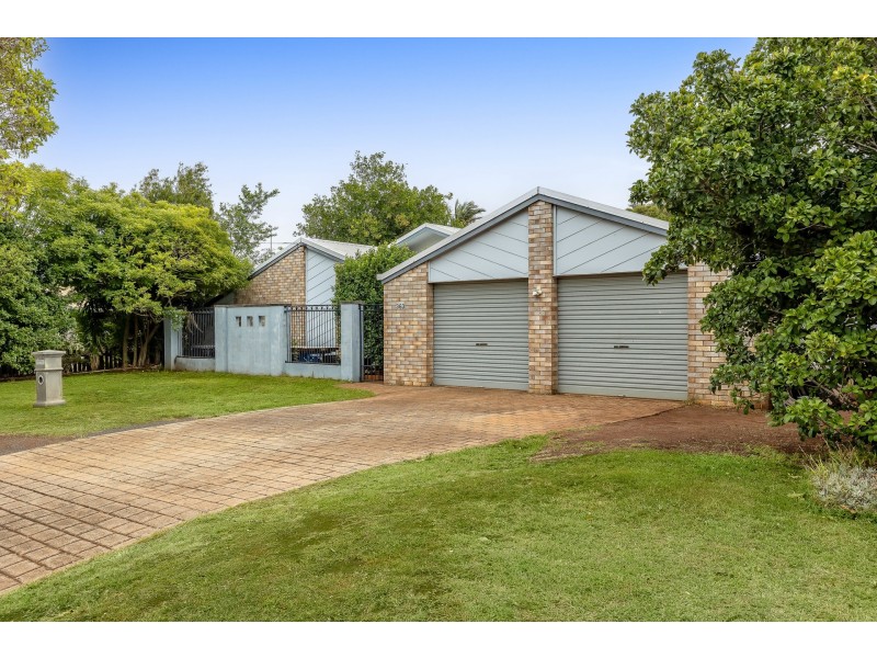 363 Greenwattle Street, Wilsonton QLD 4350