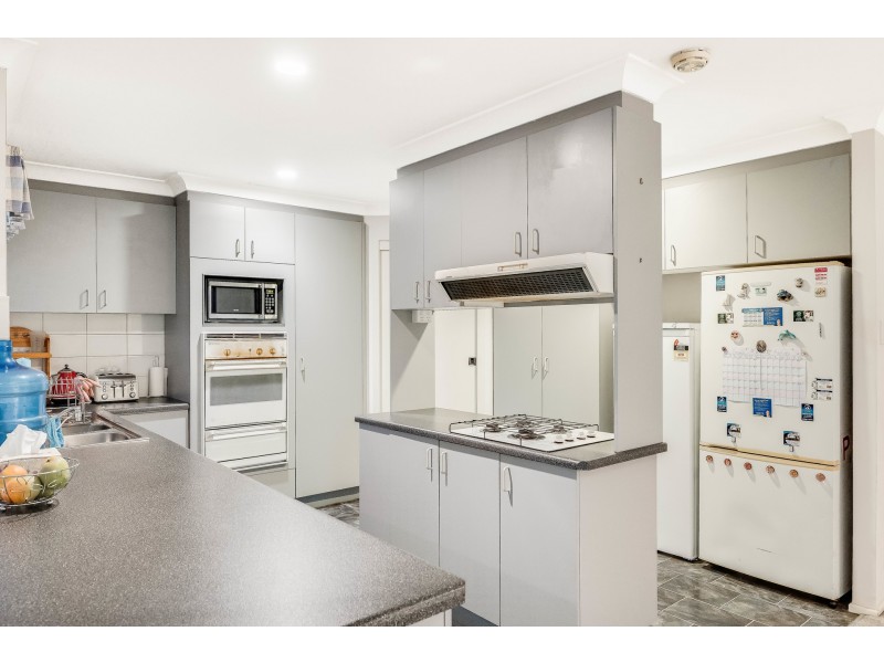 363 Greenwattle Street, Wilsonton QLD 4350