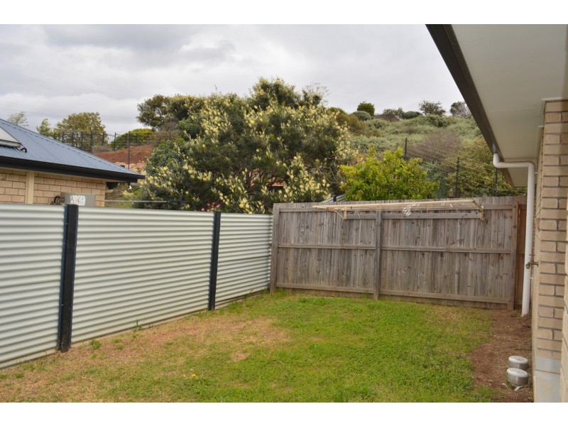 1/20A Alpine Court, Cranley QLD 4350