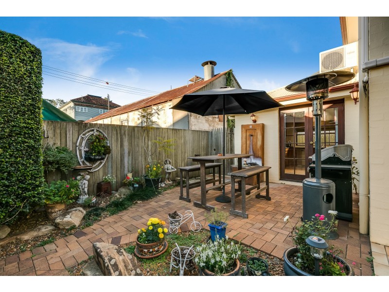 1 & 3/4 Burstow Street, East Toowoomba QLD 4350