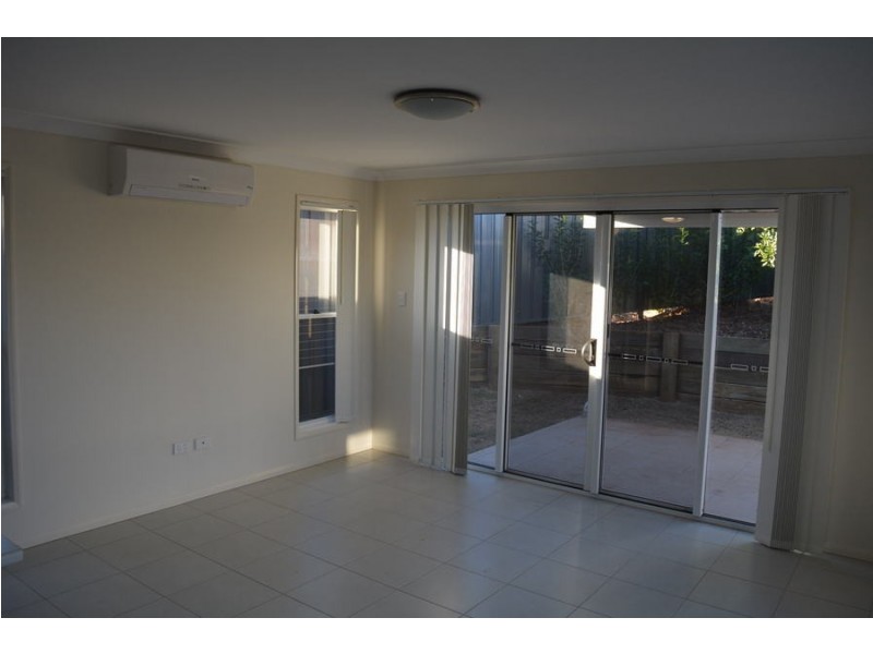 1/41 Highgrove Drive, Highfields QLD 4352