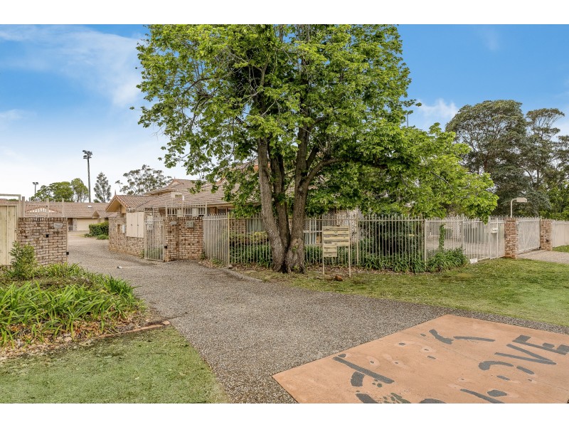 9/23 Lendrum Street, Newtown QLD 4350