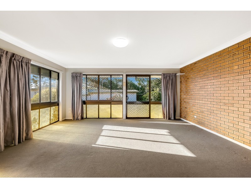 2/316 Hume Street, Centenary Heights QLD 4350