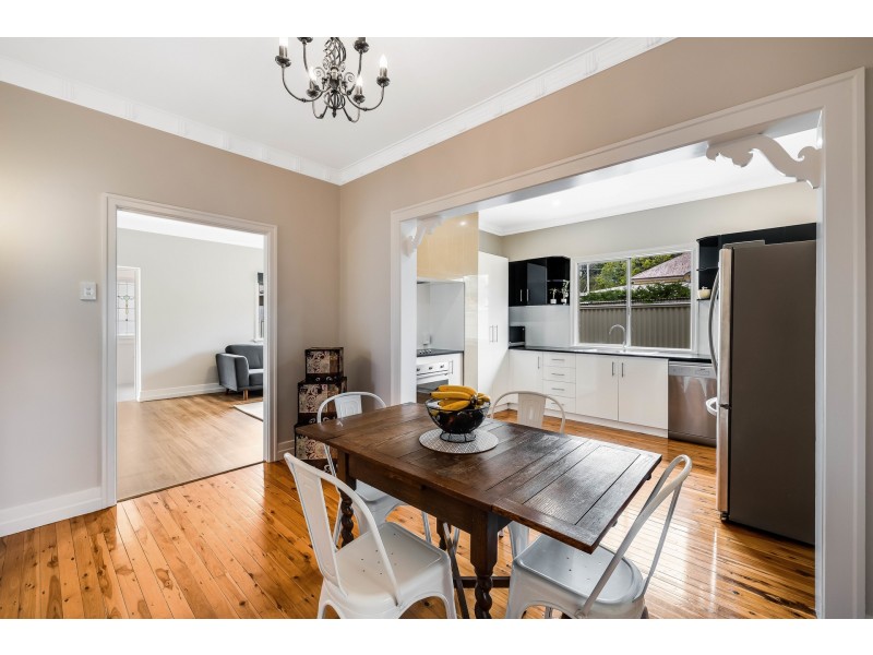 87 Phillip Street, South Toowoomba QLD 4350