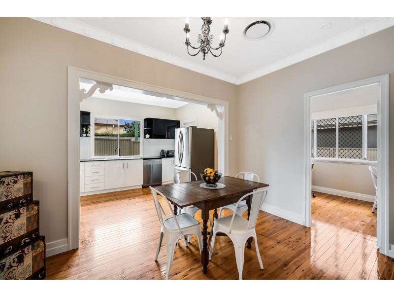 87 Phillip Street, South Toowoomba QLD 4350