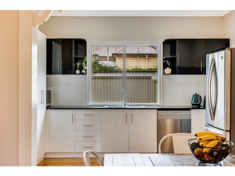87 Phillip Street, South Toowoomba QLD 4350