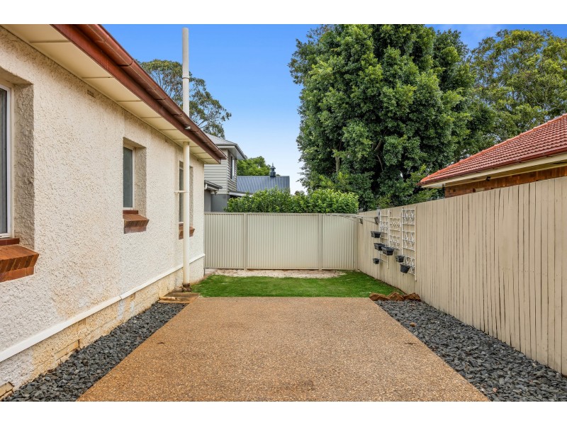 87 Phillip Street, South Toowoomba QLD 4350