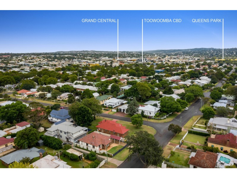 87 Phillip Street, South Toowoomba QLD 4350