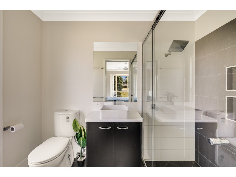 539 Greenwattle Street, Glenvale QLD 4350