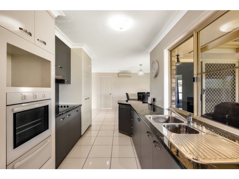 539 Greenwattle Street, Glenvale QLD 4350