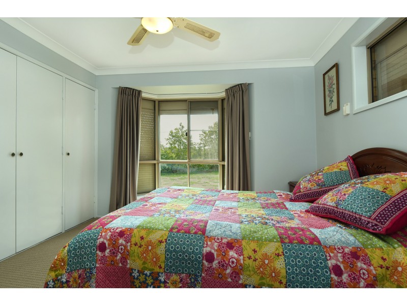 534 South Street, Glenvale QLD 4350