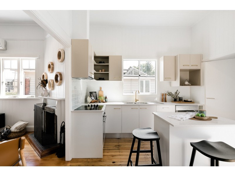 341 Margaret Street, Newtown QLD 4350