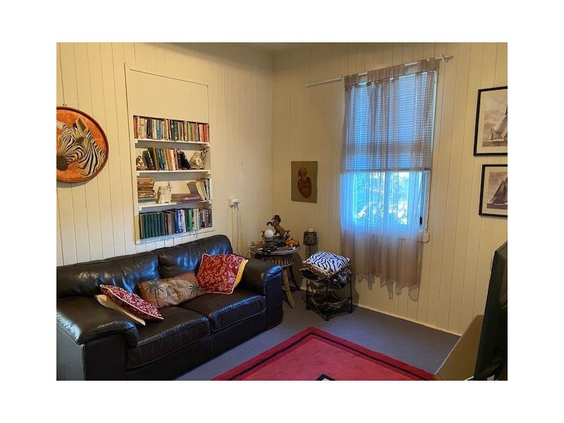 81 Logan Road, Clifton QLD 4361