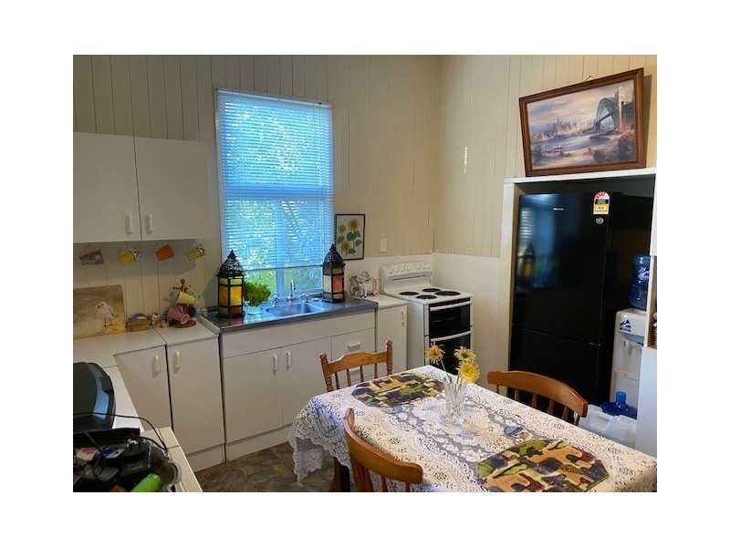 81 Logan Road, Clifton QLD 4361