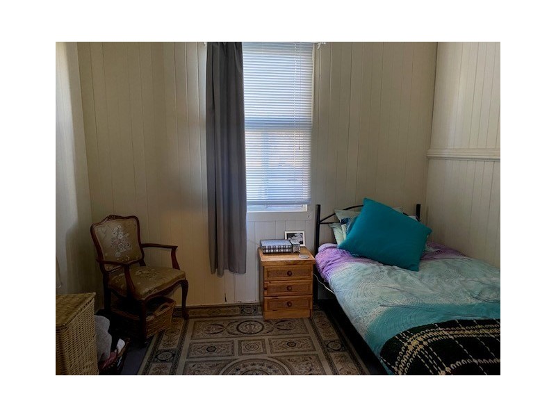 81 Logan Road, Clifton QLD 4361