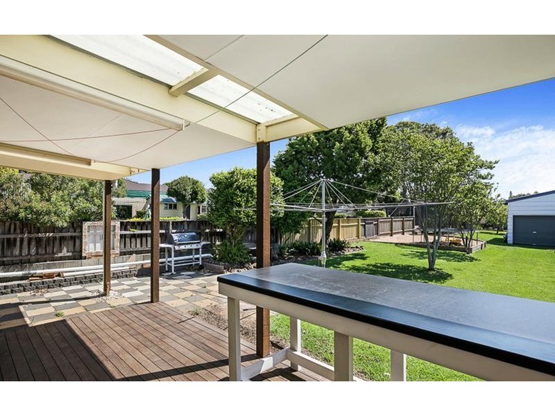 11 Rose Street, Wilsonton QLD 4350