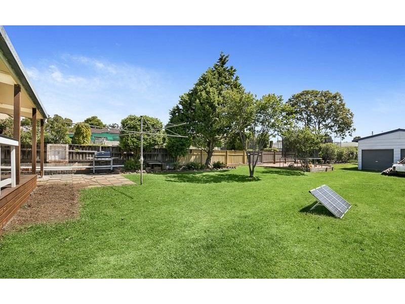 11 Rose Street, Wilsonton QLD 4350