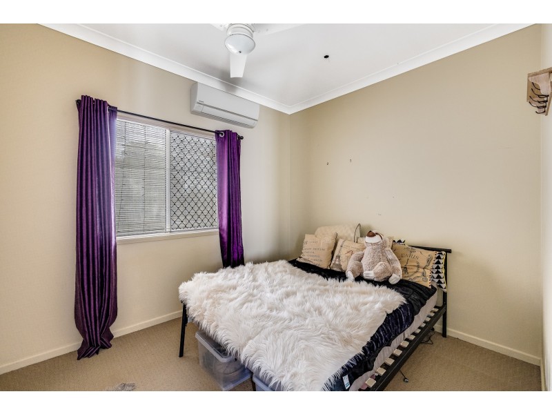 10 Power Street, Harristown QLD 4350