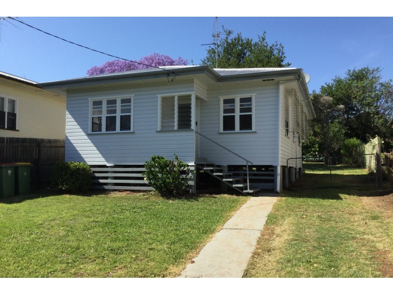 24 Stone Street, Wilsonton QLD 4350