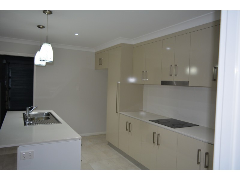 4/19 Primrose Street, South Toowoomba QLD 4350