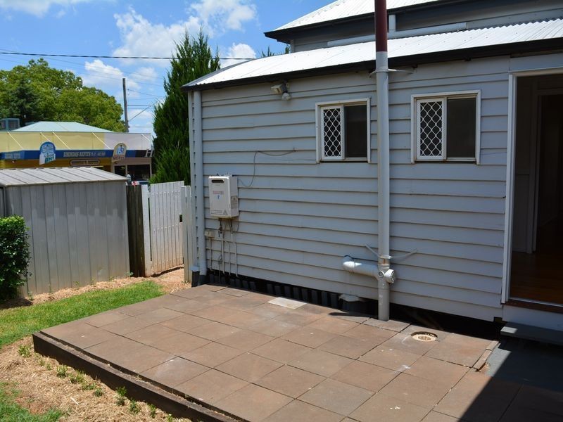 82 Hume Street, North Toowoomba QLD 4350