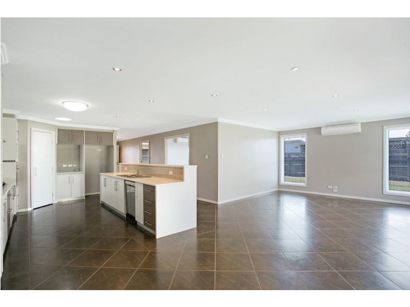 18 Corella Street, Rangeville QLD 4350