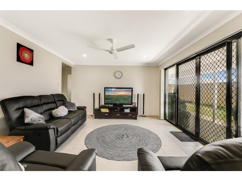 10 Menton Place, Harristown QLD 4350