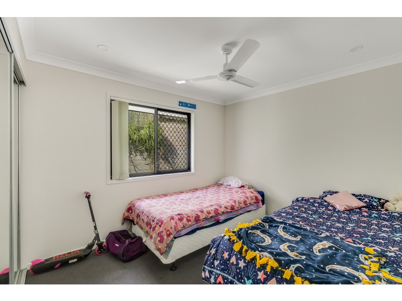 10 Menton Place, Harristown QLD 4350