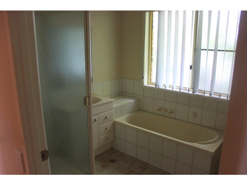 5/33 Helen Street, Newtown QLD 4350