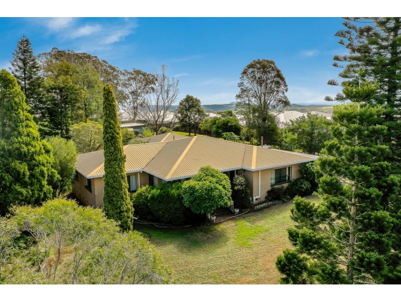 255 Greenwattle Street, Cranley QLD 4350