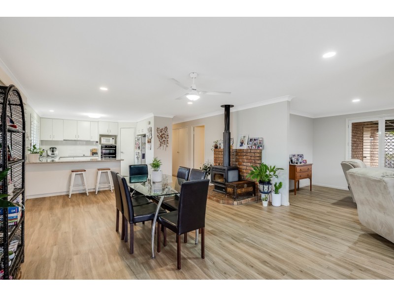 23 Bright Street, Wyreema QLD 4352