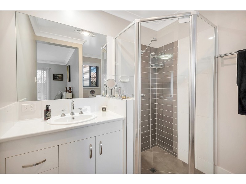 3/3 Amity Court, Harristown QLD 4350