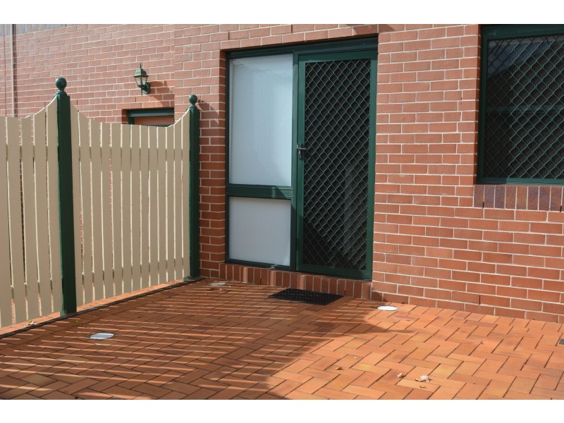 23/77 Lindsay Street, East Toowoomba QLD 4350