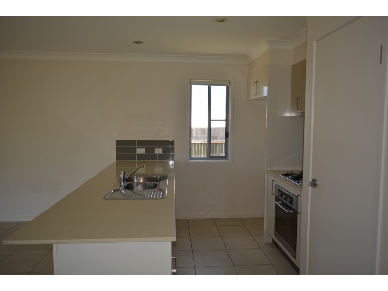 60 Edwin Street, Westbrook QLD 4350