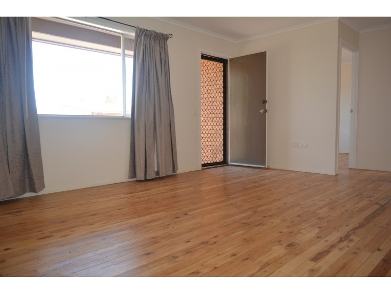 2/66 Pascoe Lane, North Toowoomba QLD 4350