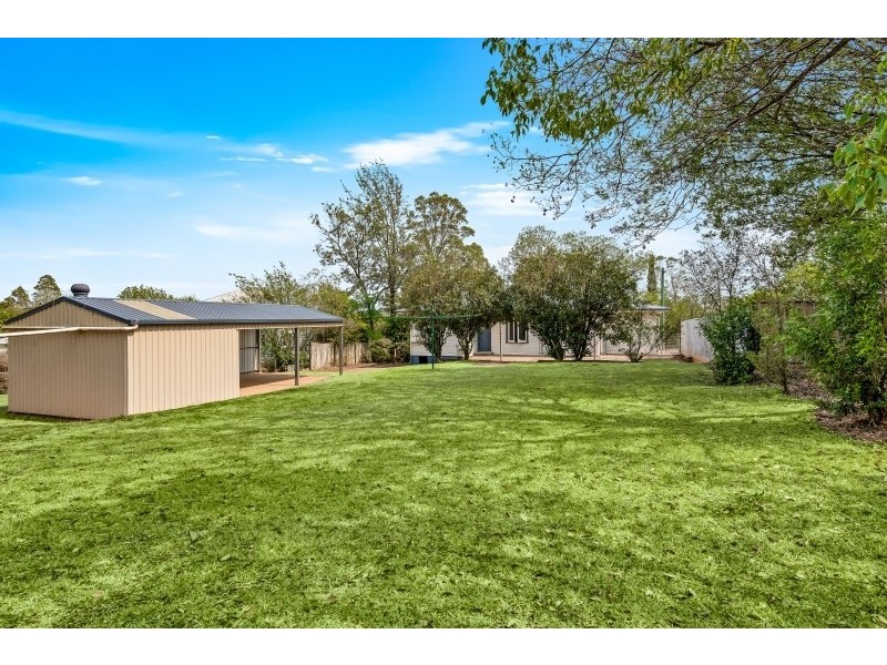 4 Perry Street, Harlaxton QLD 4350