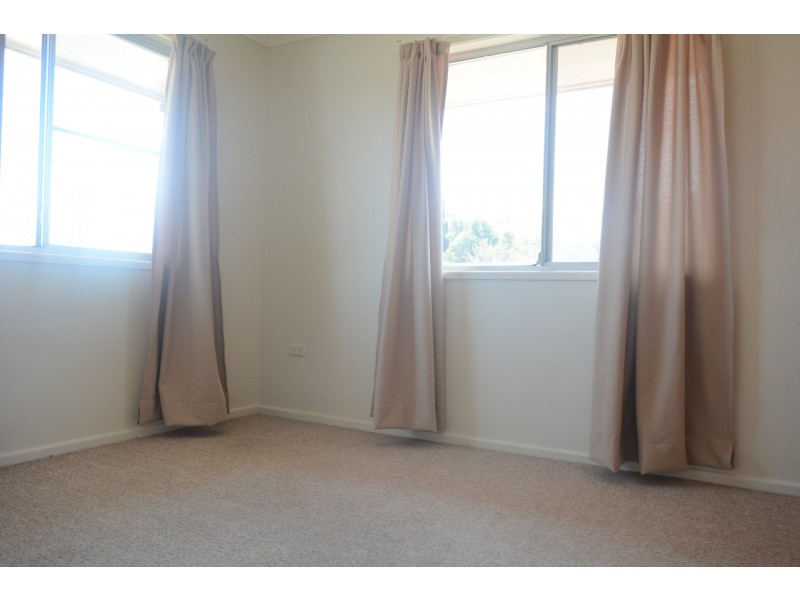 4/8 James Street, Rangeville QLD 4350