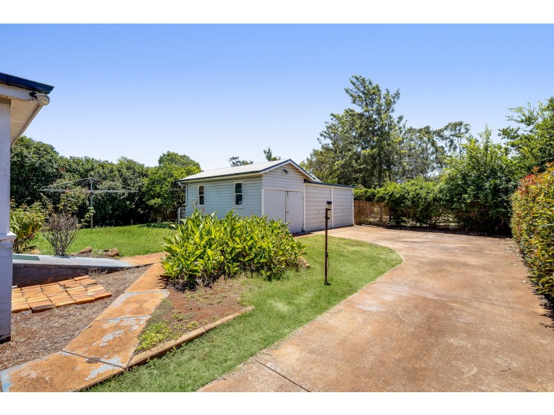 19 Warwick Street, Harristown QLD 4350
