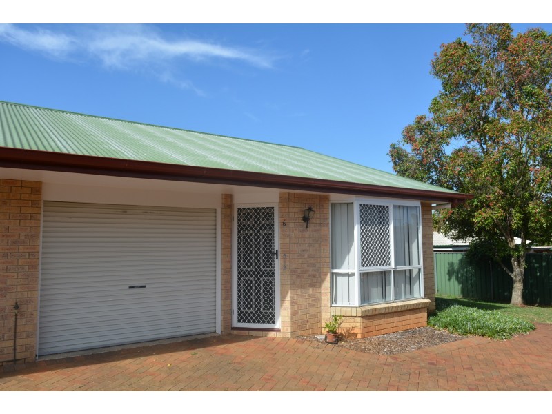 6/314 West Street, Kearneys Spring QLD 4350